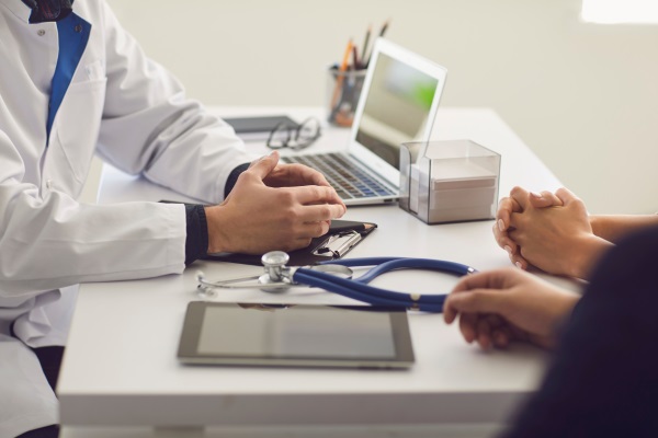 Implantes hormonais: uma solução para a saúde da mulher moderna